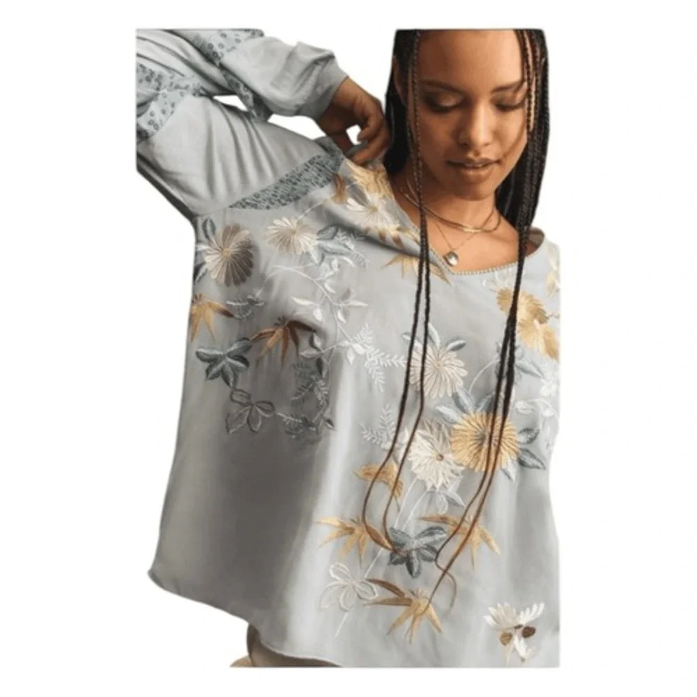 Tiny Anthropologie Frances Blouse Blue Floral Embroidered Long Sleeve Ruffled XX